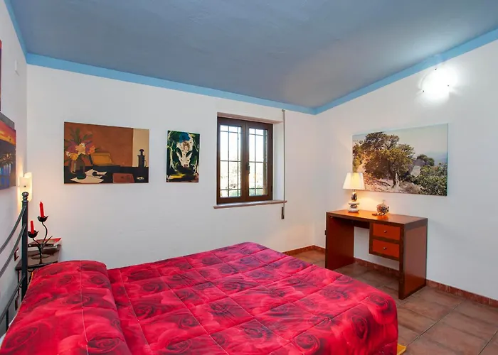 A Contatto Con La Natura - Orosei